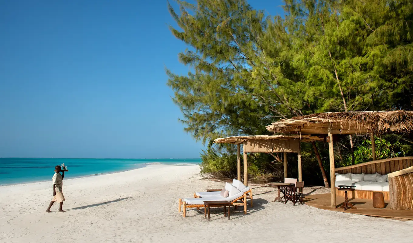 11 Days Safari & Zanzibar Escape Beach