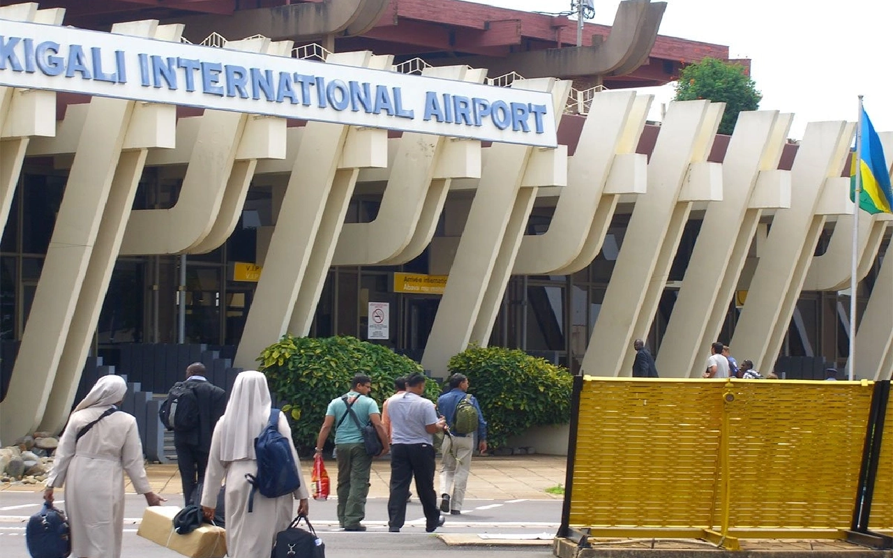 3 Days Gorilla Trekking Express airport