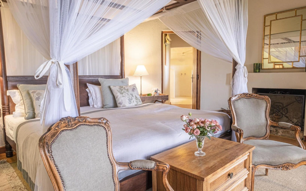5 Days Out of Africa Luxury  safari accommodation