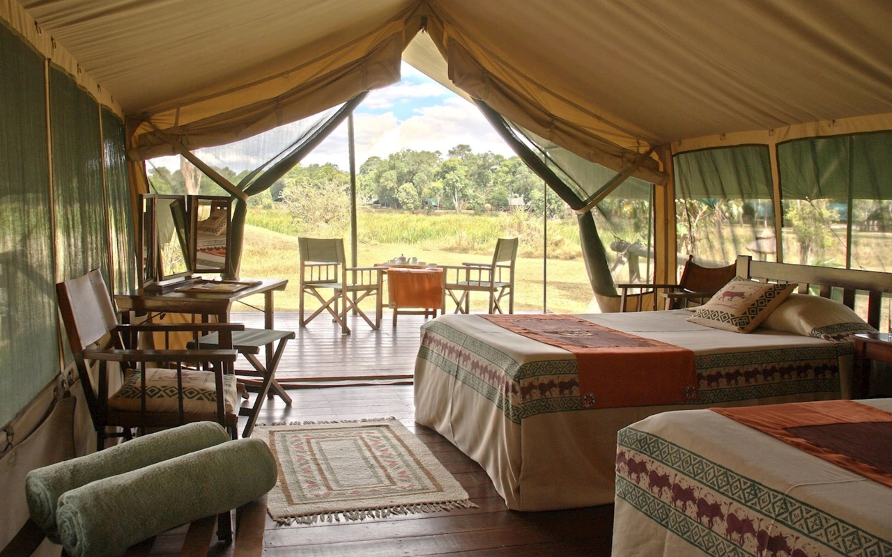 5 Days Out of Africa Luxury  safari accommodation 