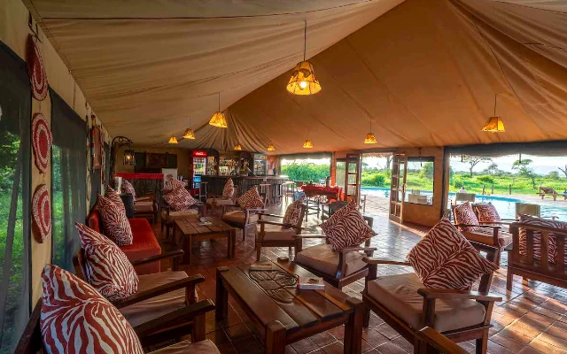 6 Days Classic Northern Circuit Safari