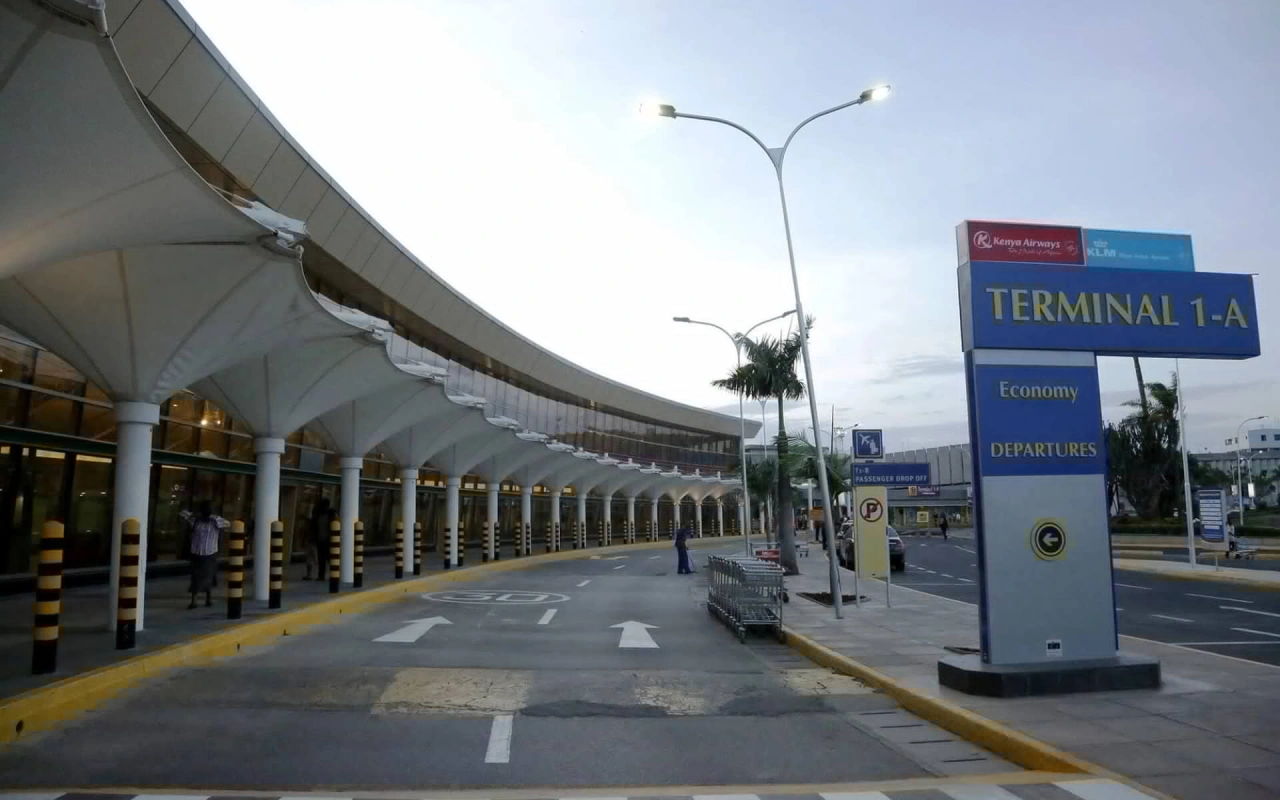 7 Days Best Of Laikipia & Maasai Mara Safari Airport  