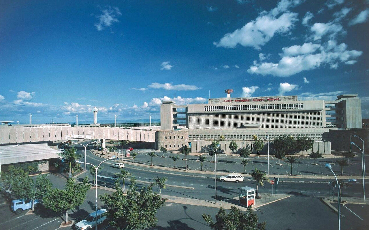 9 Days Kenya Safari Airport